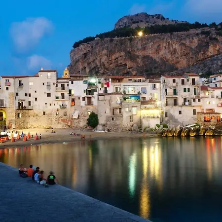 Casa Marina,la Terrazza Sul Mare Bed & Breakfast Cefalù