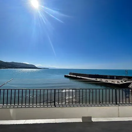 Bed & Breakfast Casa Marina,la Terrazza Sul Mare *