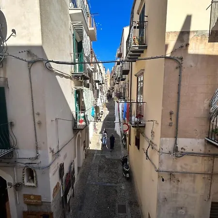 Casa Marina La Terrazza Sul Mare Couette-café 3*